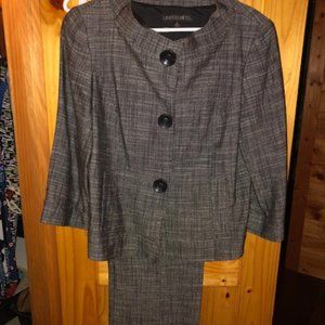 Classic Lafayette 148 Pantsuit
